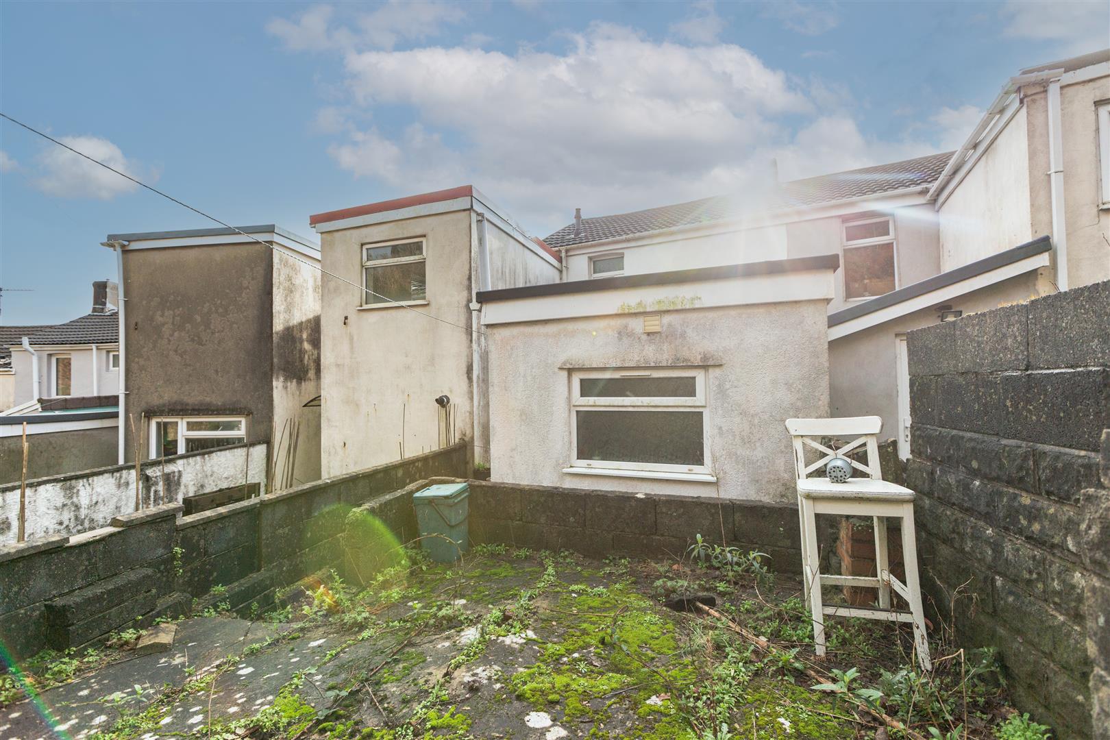 Fullers Row, Mount Pleasant, Swansea, SA1 6YW